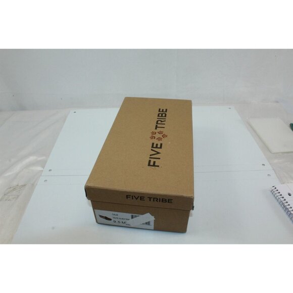 Five Tribe Taupe Silver Trim Size 9.5 - Picture 7 of 7